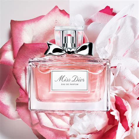 dior parfum damen maiglöckchen|Eau de Parfum Set Miss Dior für Damen in limitierter Edition .